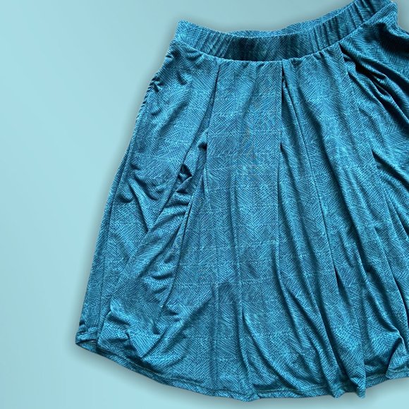 LuLaRoe Skirt - Picture 2 of 3